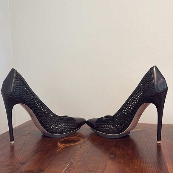 BCBGMaxAzria Mesh Ma-Kassia Black Stilletto Size 8.5 M - Picture 5 of 15
